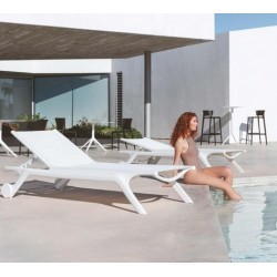 Set di 4 lettini Spritz Vondom prendere il sole