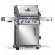 Napoleon Rogue® PRO-S 425 RSIB SIZZLE ZONE™ 5 queimadores a gás com 1 traseira